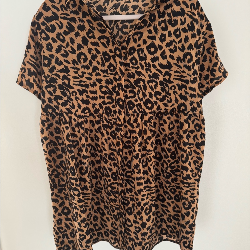 Missguided + Brown and Black Button Down Polo Top